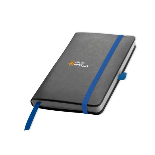 Cuaderno azul de tapa dura con cierre el�stico y marcap�ginas.