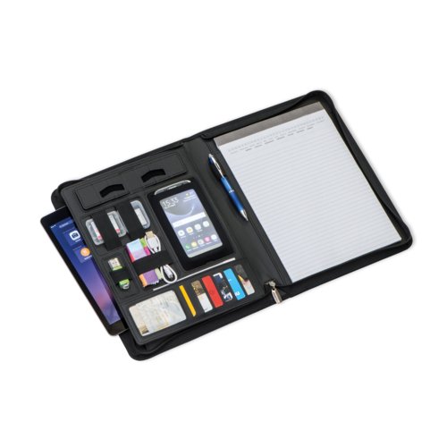 Carpeta negra con cremallera y compartimentos interiores.