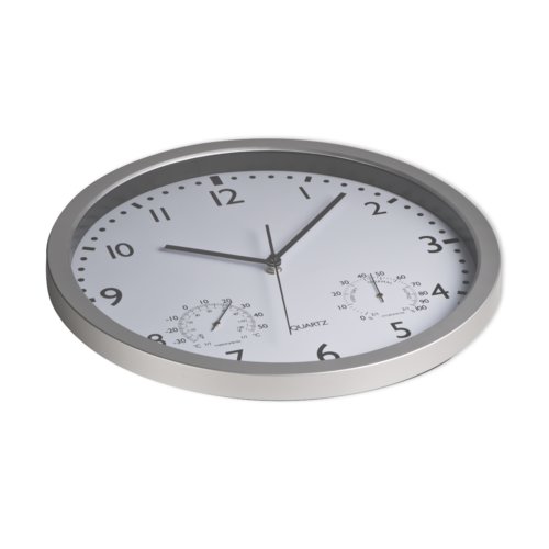 Reloj de pared blanco con marco plateado e indicador de temperatura.