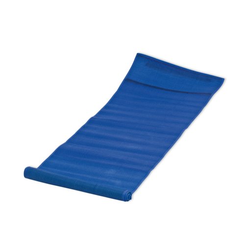 Esterilla de playa de tela azul para enrollar.