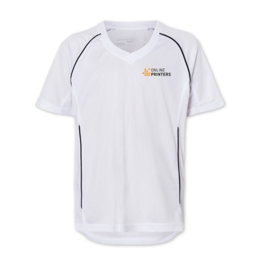 Camiseta blanca de polister con mangas cortas.