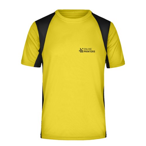 Camiseta funcional amarilla de polister con mangas cortas.