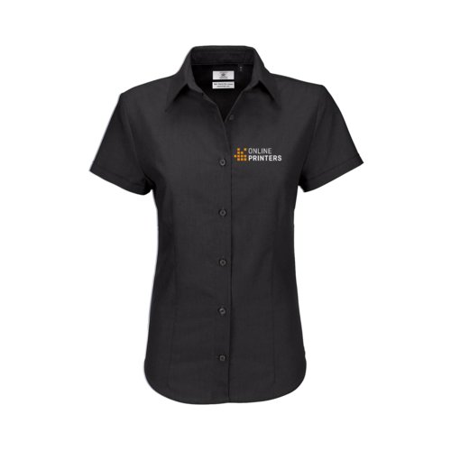Blusa Oxford negra de manga corta con tapeta de botones.
