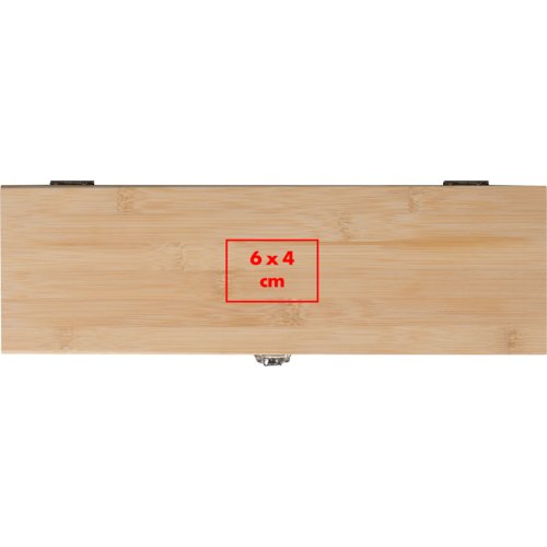 Caja de vino de madera con cierre y espacio para una botella.