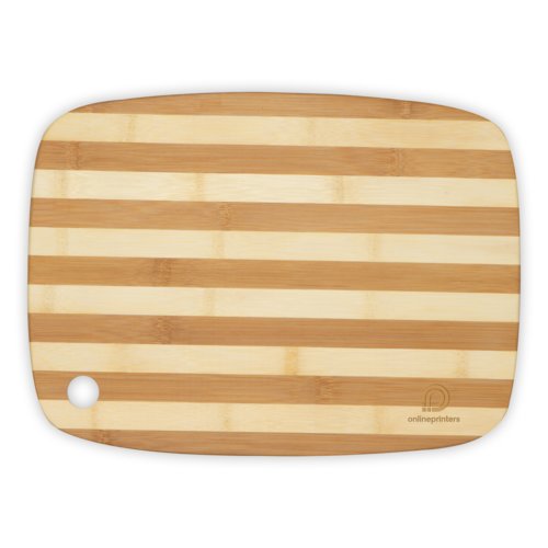 Tabla de cortar de bamb claro con bordes redondeados y orificio para colgar.
