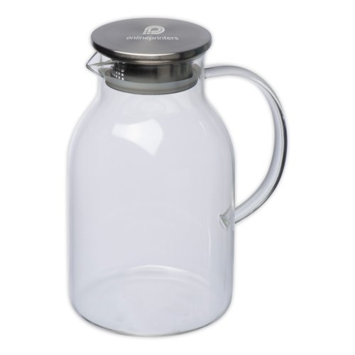 Jarra de vidrio con tapa y asa.