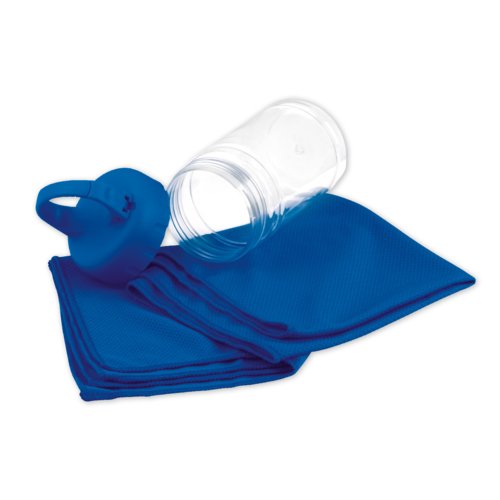Toalla deportiva azul de microfibra.