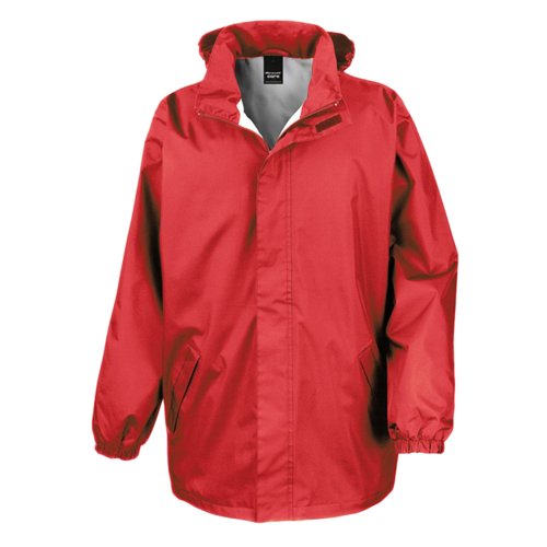 Chaqueta de lluvia roja de polister con capucha y bolsillos.