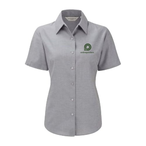 Blusa gris de manga corta con tapeta de botones para mujer.