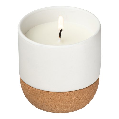 Vela blanca de cera en recipiente de cermica con base de corcho.