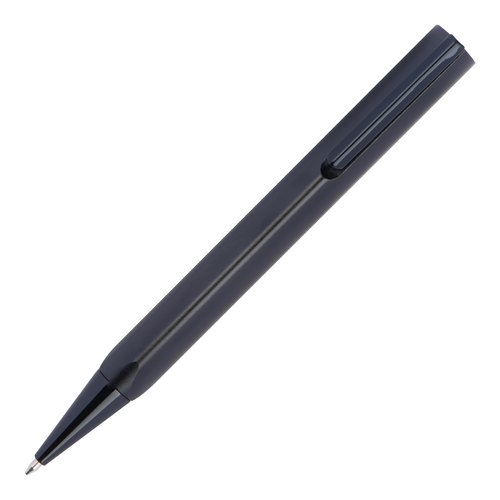 Set de escritura negro con bolgrafo y estuche.