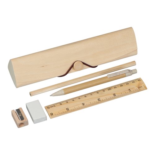 Set de escritura de madera beige con bolgrafo, lpiz, regla, sacapuntas y goma de borrar.