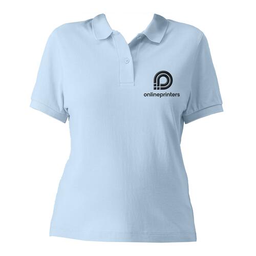 Polo de mujer en algod�n org�nico azul cielo con mangas cortas y tapeta de botones.