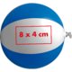 Pelota de agua de plstico azul y blanca con vlvula inflable.