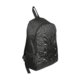 Mochila negra con cremalleras y bolsillo lateral.
