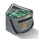 Bolsa nevera gris de polister con cremallera y asas de transporte.