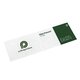 Tarjetas de visita plegables de papel, plegadas horizontalmente.