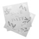 Tarjeta cuadrada de papel con barniz brillante parcial.
